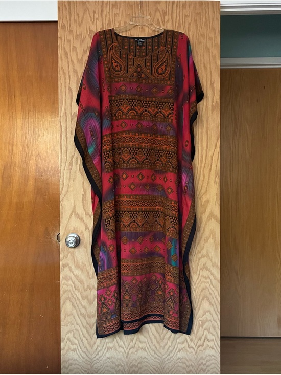 Good Times Dresses & Skirts - Bohemian Printed Multicolored Kaftan Dress